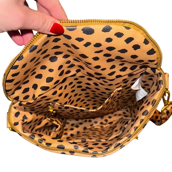 Fawn Design The Mini Spotted Convertible Backpack/Shoulder Diaper Bag EUC - Picture 9 of 16